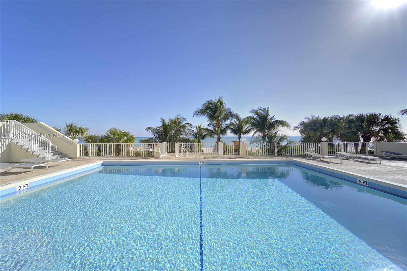 6061 Collins Ave 22F, Miami Beach, Florida 33140, 2 Bedrooms Bedrooms, ,2 BathroomsBathrooms,Residential,For Sale,6061 Collins Ave 22F,A11503381