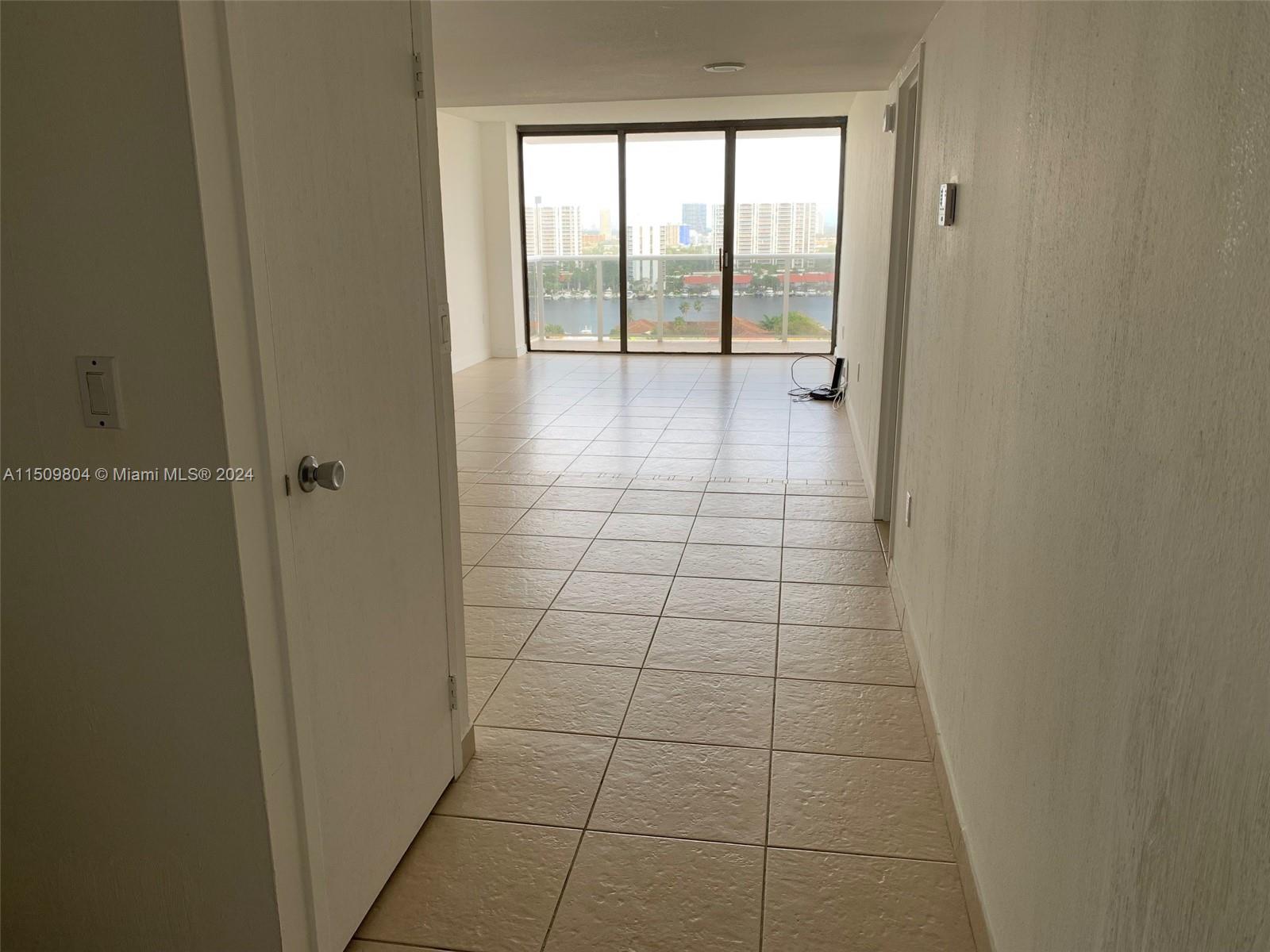 3675 N Country Club 1610, Aventura, Florida 33180, 2 Bedrooms Bedrooms, ,2 BathroomsBathrooms,Residentiallease,For Rent,3675 N Country Club 1610,A11509804