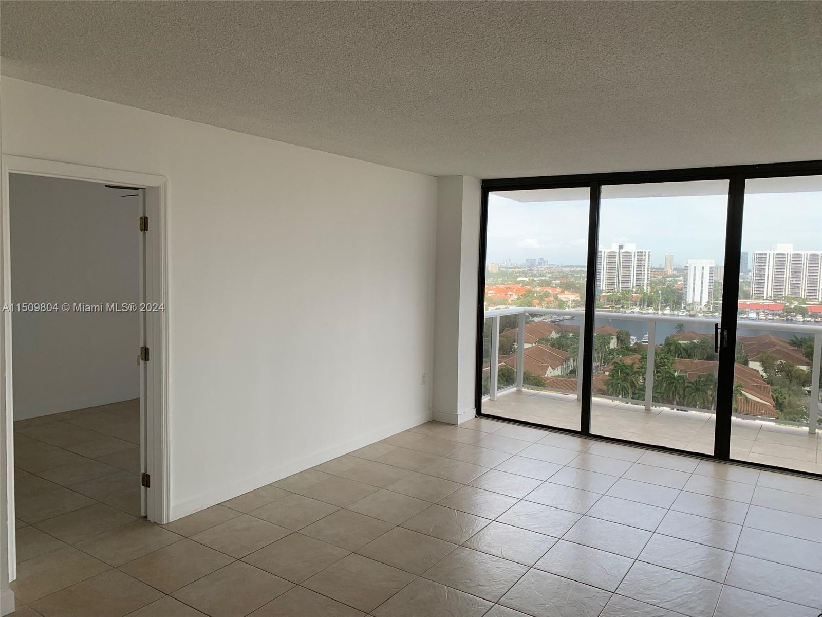3675 N Country Club 1610, Aventura, Florida 33180, 2 Bedrooms Bedrooms, ,2 BathroomsBathrooms,Residentiallease,For Rent,3675 N Country Club 1610,A11509804