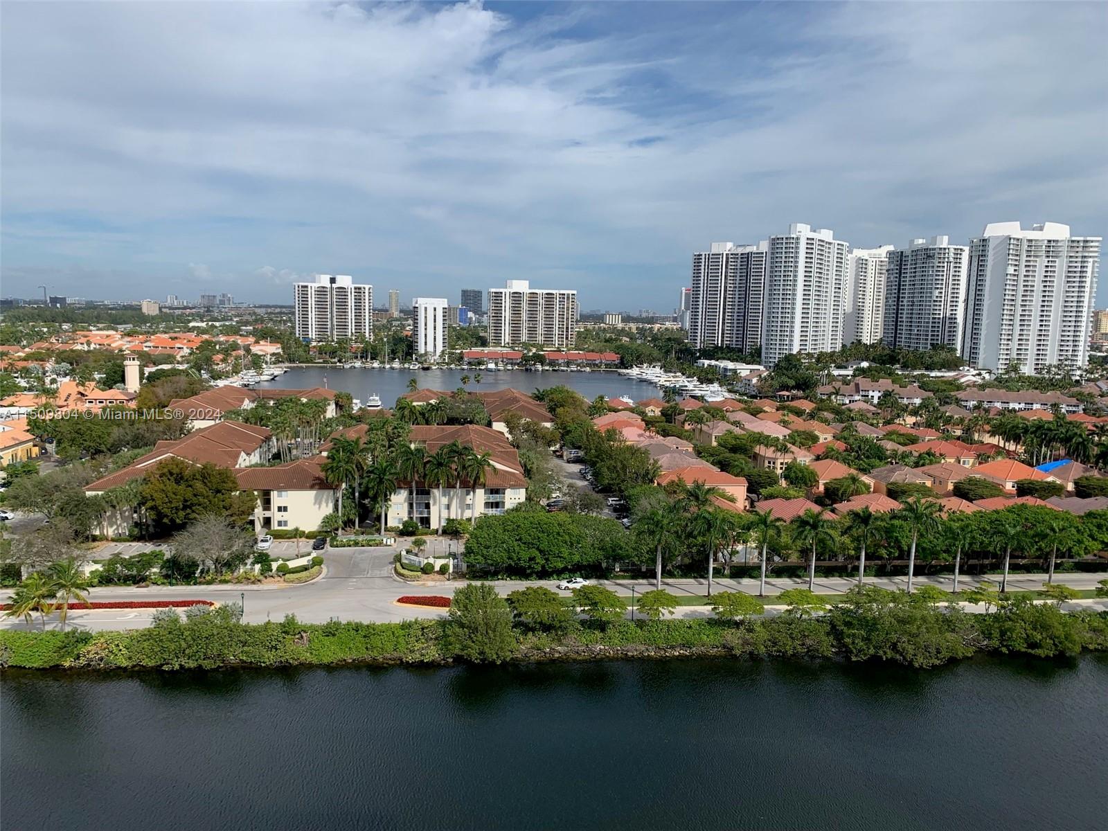 3675 N Country Club 1610, Aventura, Florida 33180, 2 Bedrooms Bedrooms, ,2 BathroomsBathrooms,Residentiallease,For Rent,3675 N Country Club 1610,A11509804
