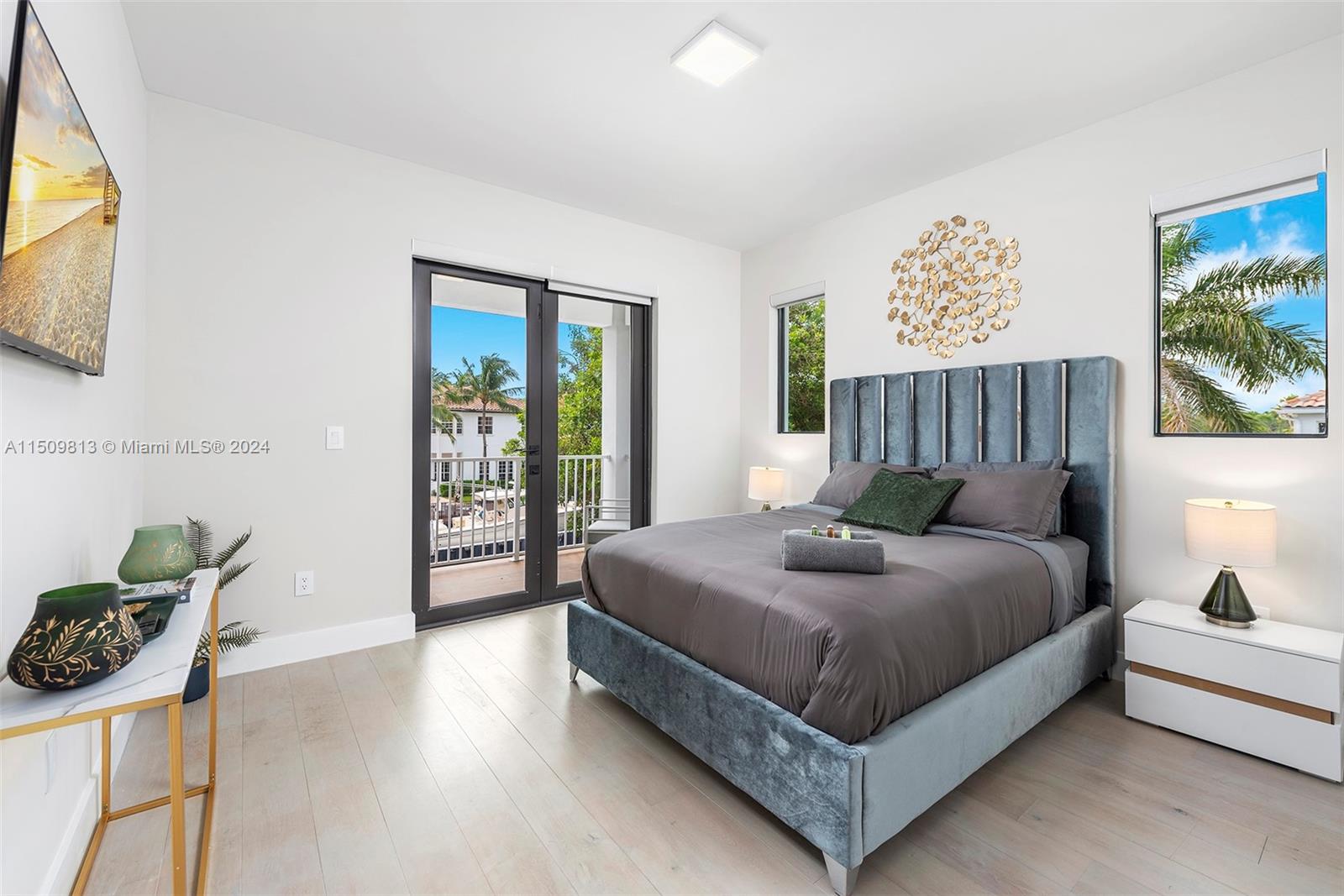 850 Washington St, Hollywood, FL, 33019 United States, 5 Bedrooms Bedrooms, ,5 BathroomsBathrooms,Residential,For Sale,Washington St,A11509813