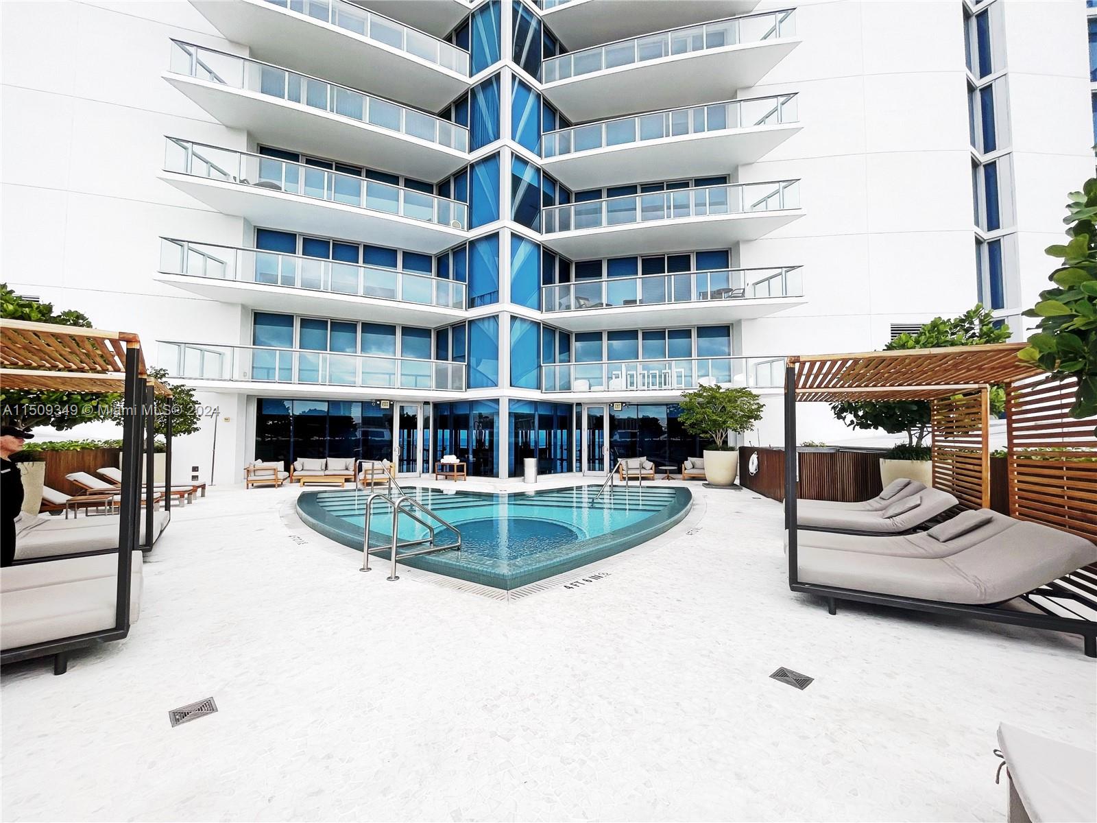 17001  Collins Ave #3008 For Sale A11509349, FL