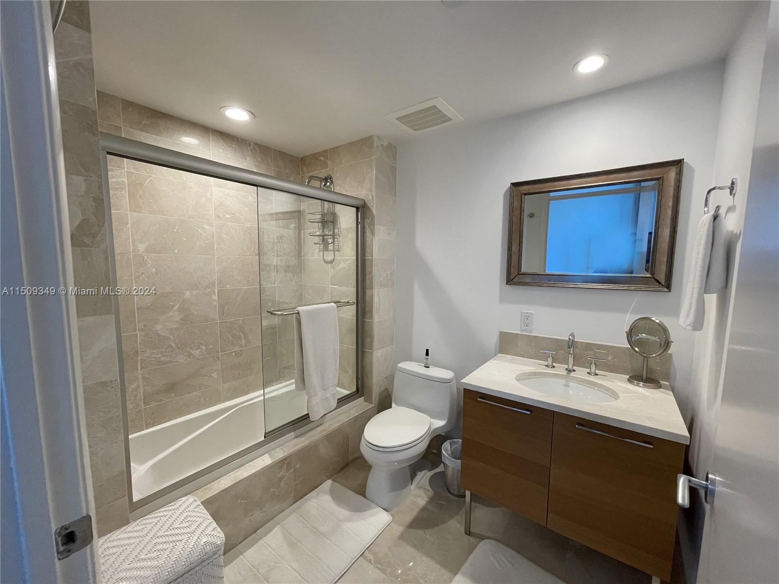 17001 Collins Ave, Sunny Isles Beach, FL, 33160 United States, 4 Bedrooms Bedrooms, ,4 BathroomsBathrooms,Residential,For Sale,Collins Ave,A11509349