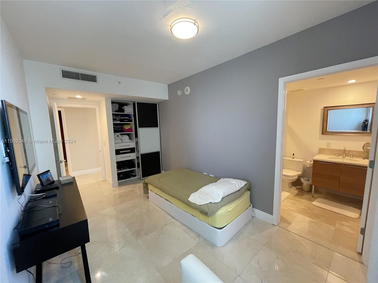 17001 Collins Ave, Sunny Isles Beach, FL, 33160 United States, 4 Bedrooms Bedrooms, ,4 BathroomsBathrooms,Residential,For Sale,Collins Ave,A11509349