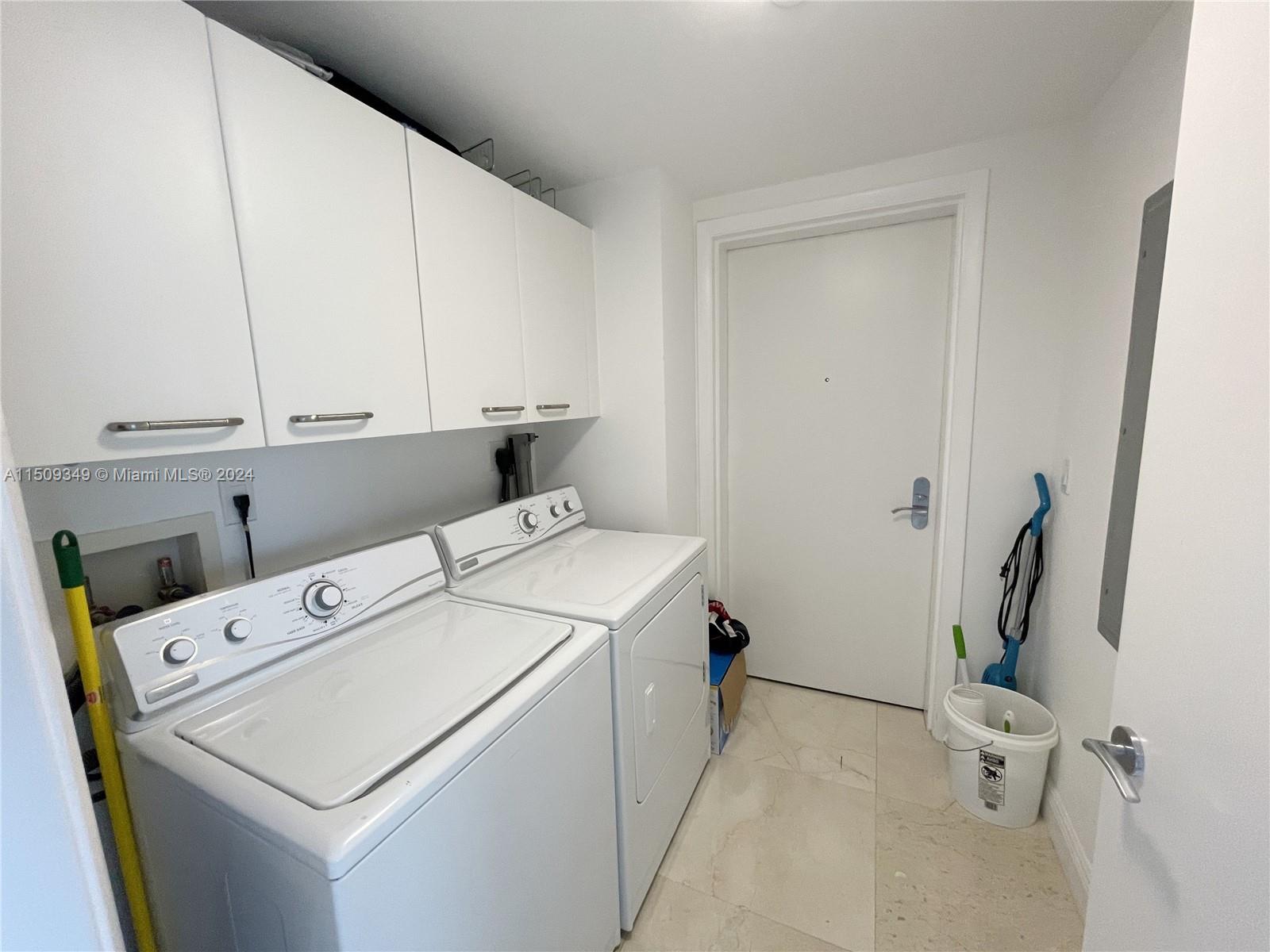 17001 Collins Ave, Sunny Isles Beach, FL, 33160 United States, 4 Bedrooms Bedrooms, ,4 BathroomsBathrooms,Residential,For Sale,Collins Ave,A11509349