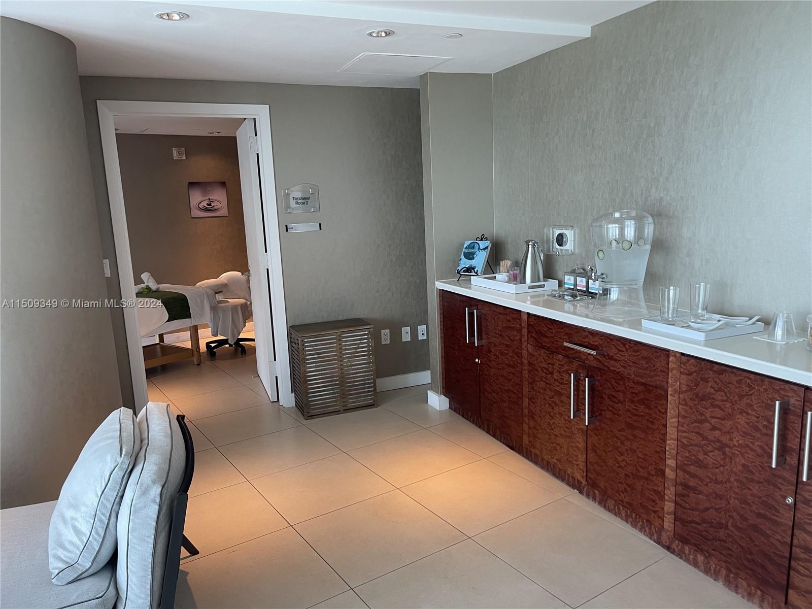 17001 Collins Ave, Sunny Isles Beach, FL, 33160 United States, 4 Bedrooms Bedrooms, ,4 BathroomsBathrooms,Residential,For Sale,Collins Ave,A11509349