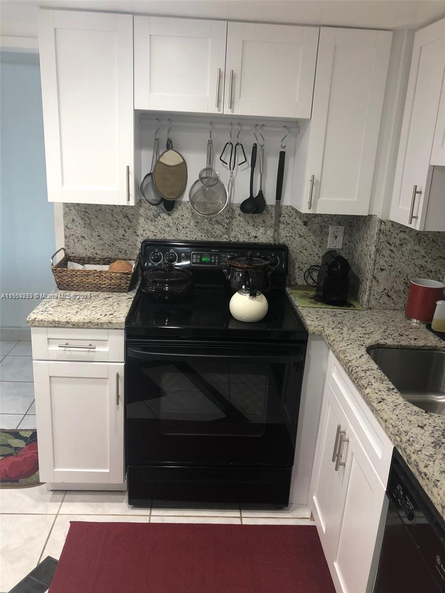 3180 S Ocean Dr 1405, Hallandale Beach, Florida 33009, ,1 BathroomBathrooms,Residential,For Sale,3180 S Ocean Dr 1405,A11509859