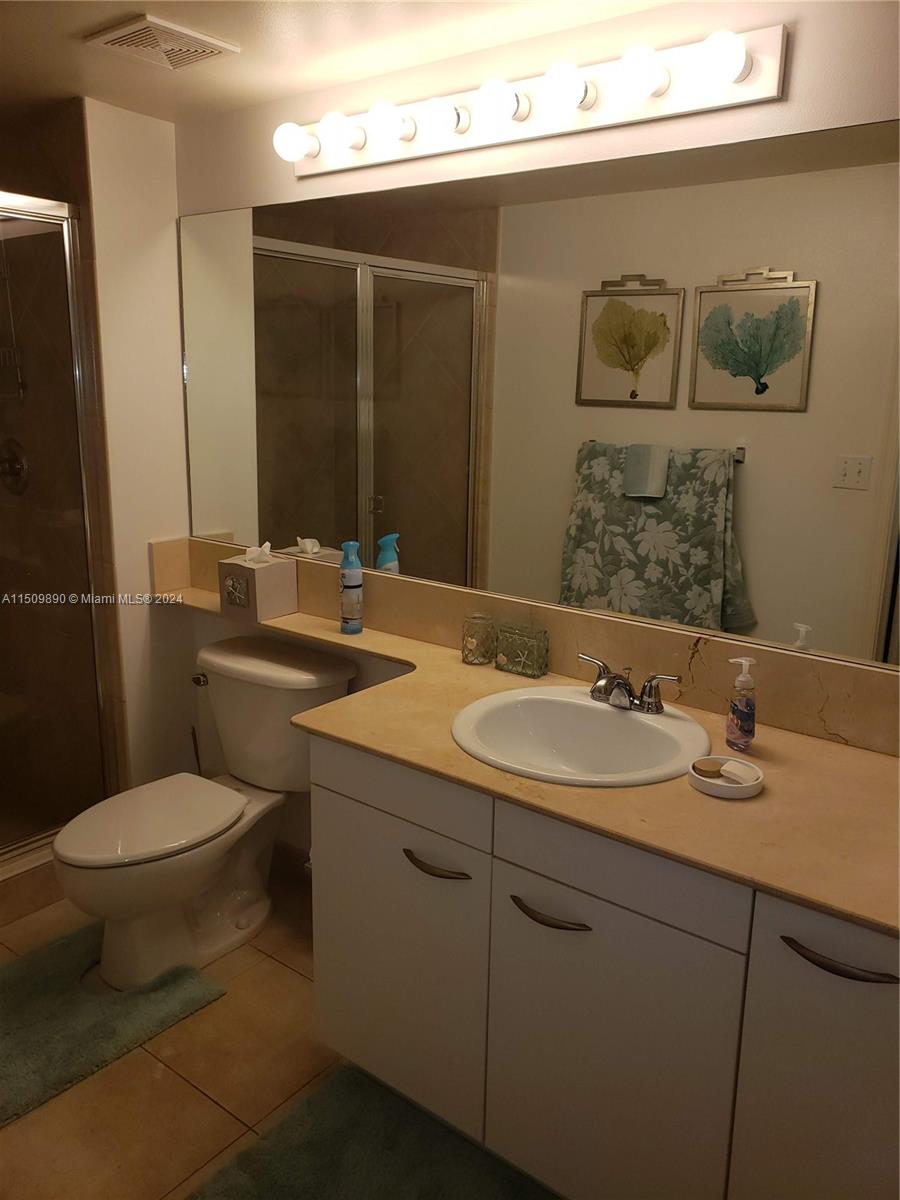 2080 S Ocean Dr 311, Hallandale Beach, Florida 33009, 3 Bedrooms Bedrooms, ,2 BathroomsBathrooms,Residentiallease,For Rent,2080 S Ocean Dr 311,A11509890