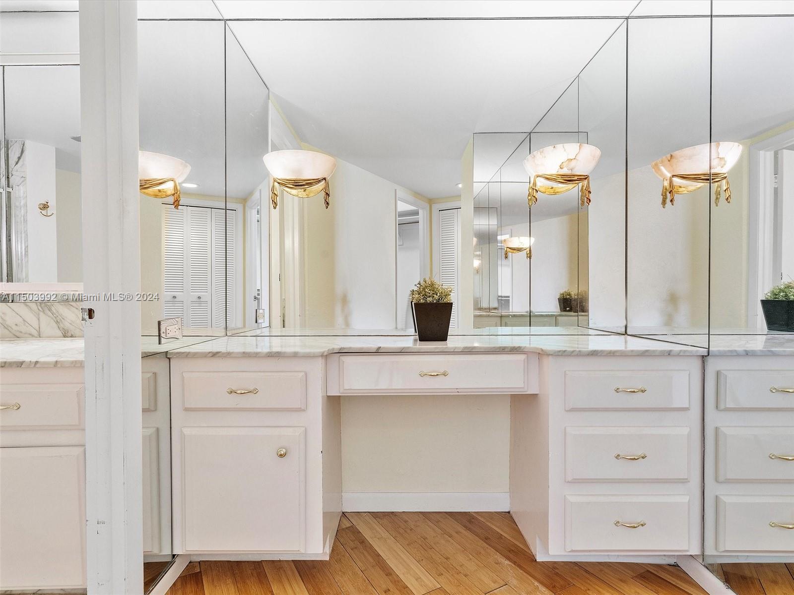 5660 Collins Ave 7B, Miami Beach, Florida 33140, 2 Bedrooms Bedrooms, ,3 BathroomsBathrooms,Residential,For Sale,5660 Collins Ave 7B,A11503992