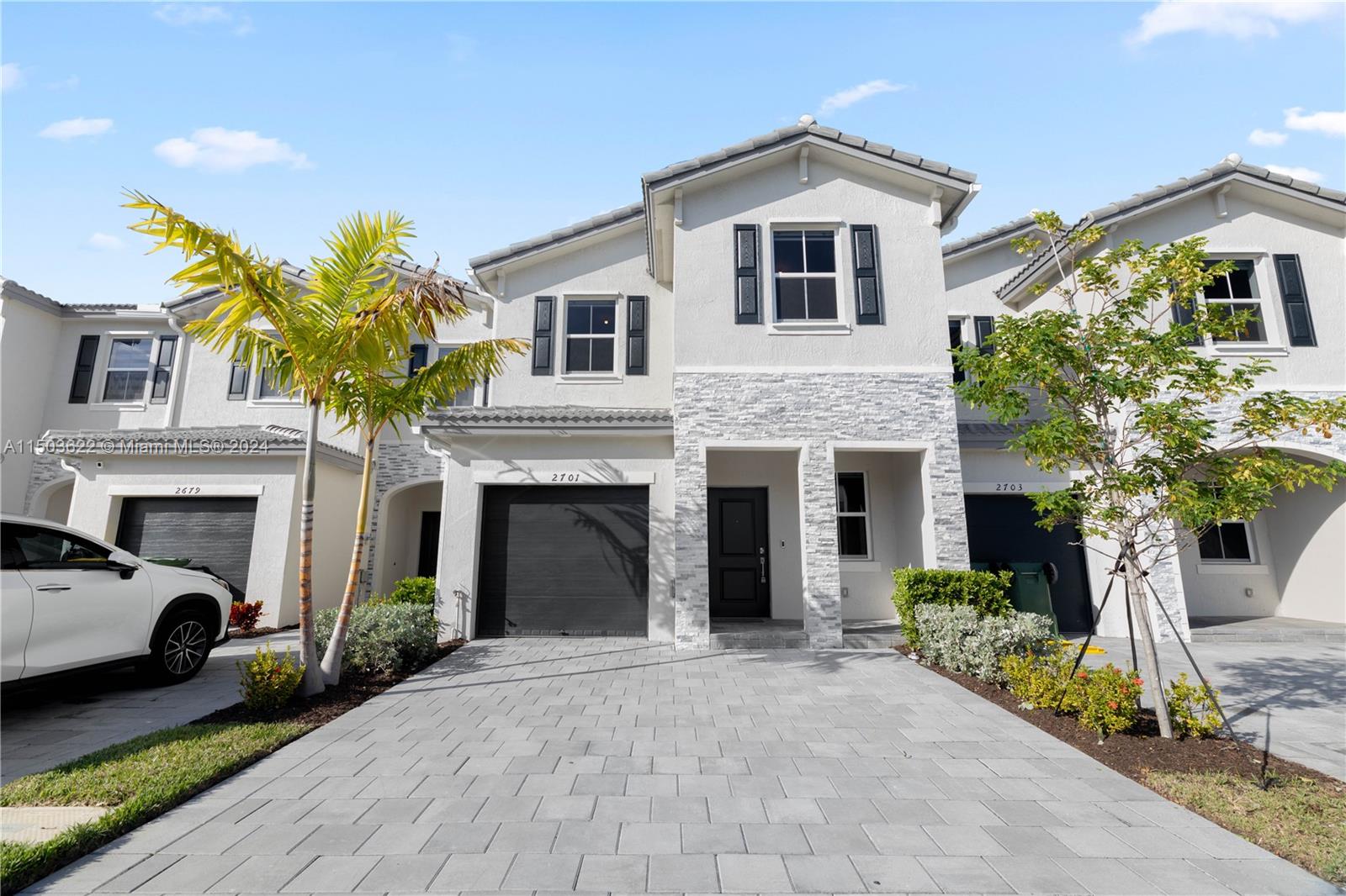 2701 SE 10 st 2701, Homestead, Florida 33035, 4 Bedrooms Bedrooms, ,2 BathroomsBathrooms,Residential,For Sale,2701 SE 10 st 2701,A11503622