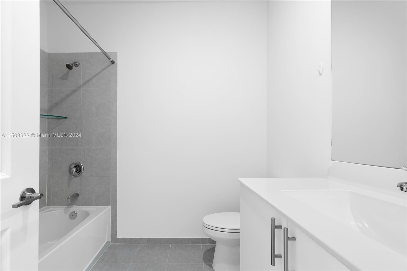 2701 SE 10 st 2701, Homestead, Florida 33035, 4 Bedrooms Bedrooms, ,2 BathroomsBathrooms,Residential,For Sale,2701 SE 10 st 2701,A11503622