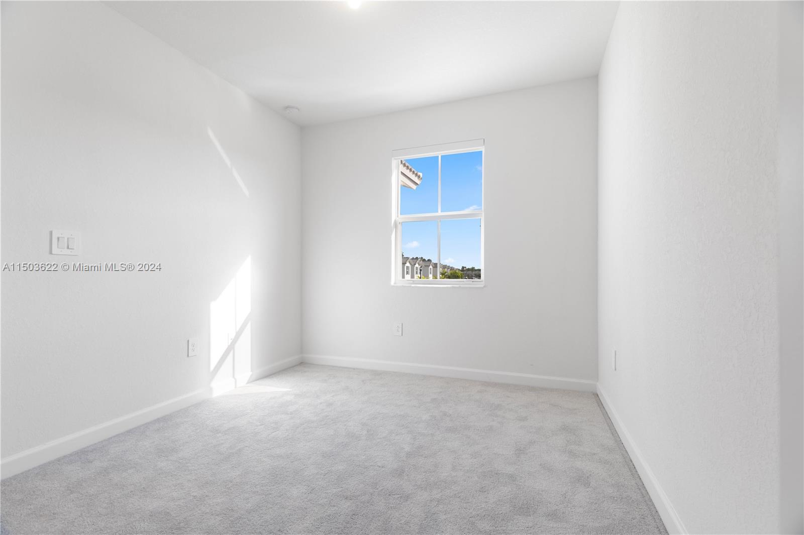 2701 SE 10 st 2701, Homestead, Florida 33035, 4 Bedrooms Bedrooms, ,2 BathroomsBathrooms,Residential,For Sale,2701 SE 10 st 2701,A11503622