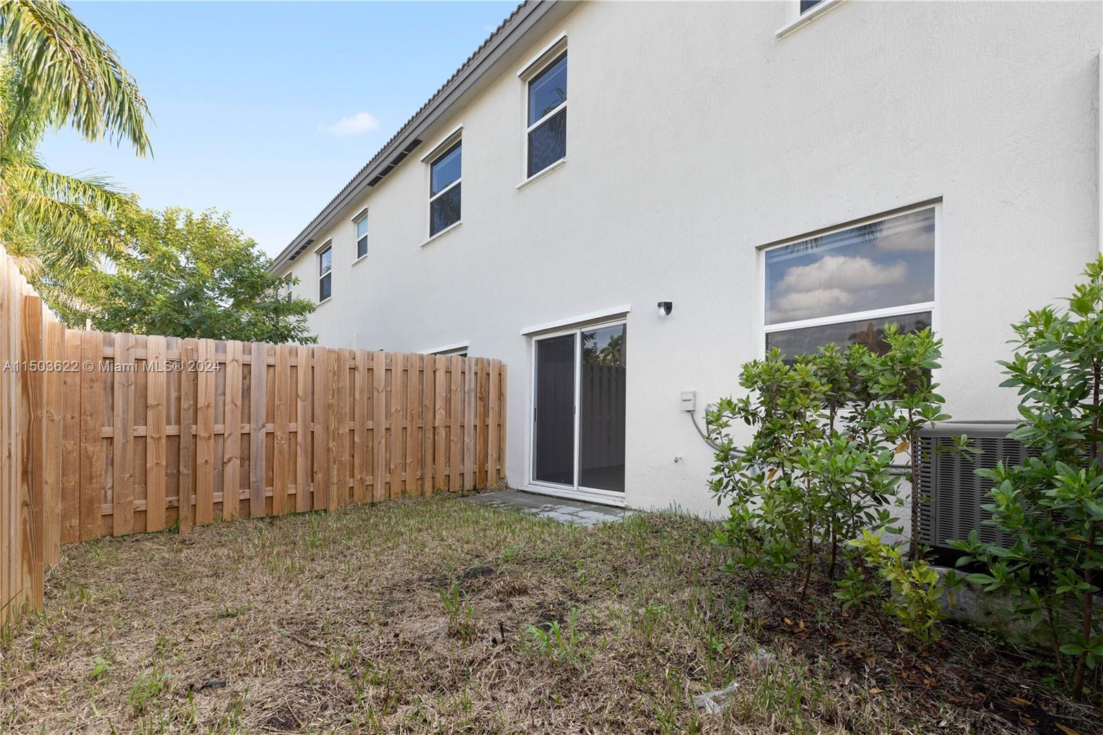 2701 SE 10 st 2701, Homestead, Florida 33035, 4 Bedrooms Bedrooms, ,2 BathroomsBathrooms,Residential,For Sale,2701 SE 10 st 2701,A11503622