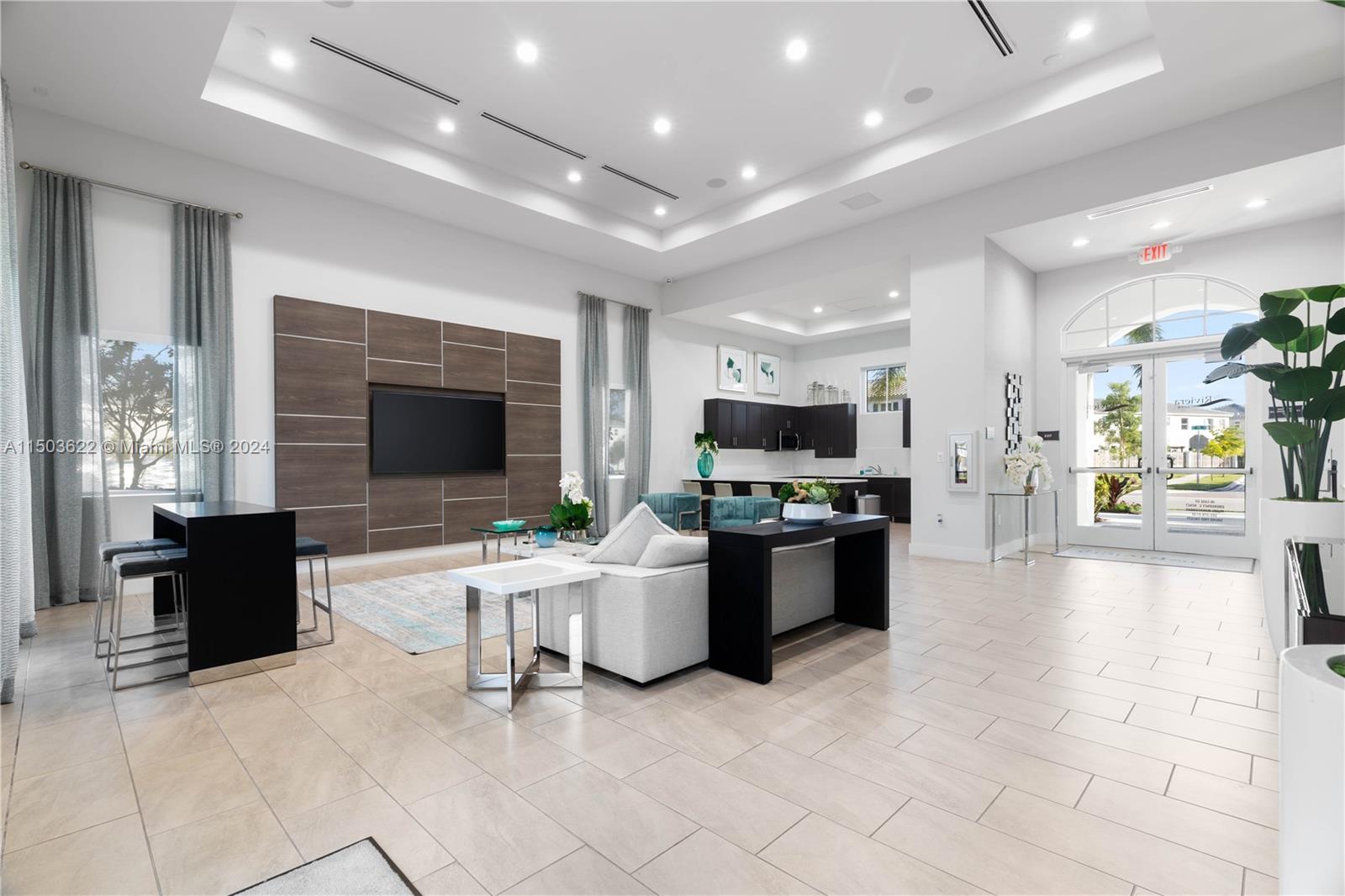 2701 SE 10 st 2701, Homestead, Florida 33035, 4 Bedrooms Bedrooms, ,2 BathroomsBathrooms,Residential,For Sale,2701 SE 10 st 2701,A11503622