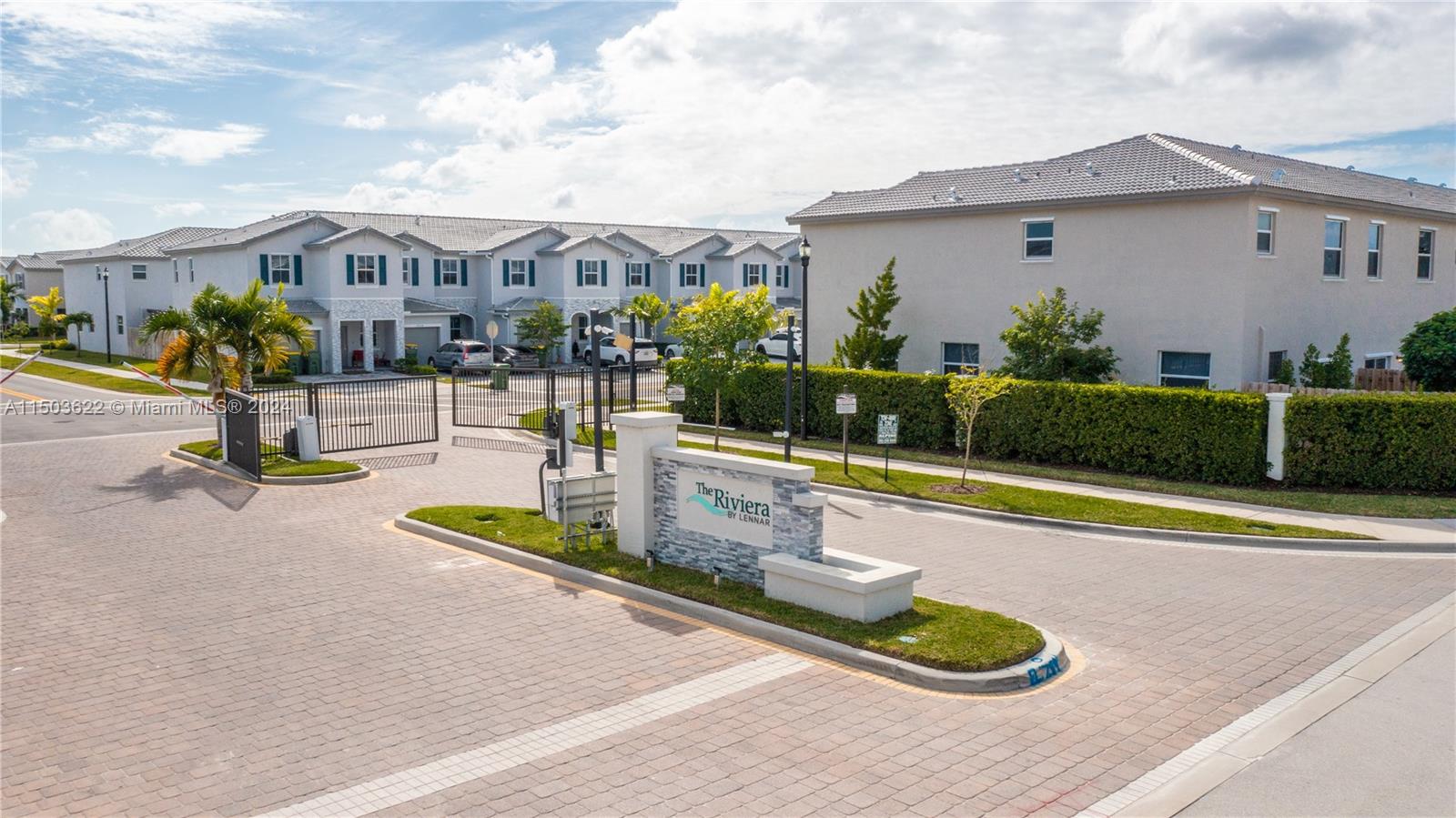 2701 SE 10 st 2701, Homestead, Florida 33035, 4 Bedrooms Bedrooms, ,2 BathroomsBathrooms,Residential,For Sale,2701 SE 10 st 2701,A11503622