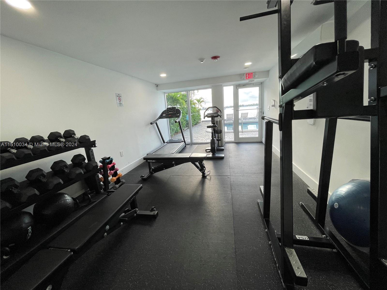 7928 West Dr 708, North Bay Village, Florida 33141, 1 Bedroom Bedrooms, ,1 BathroomBathrooms,Residentiallease,For Rent,7928 West Dr 708,A11510034