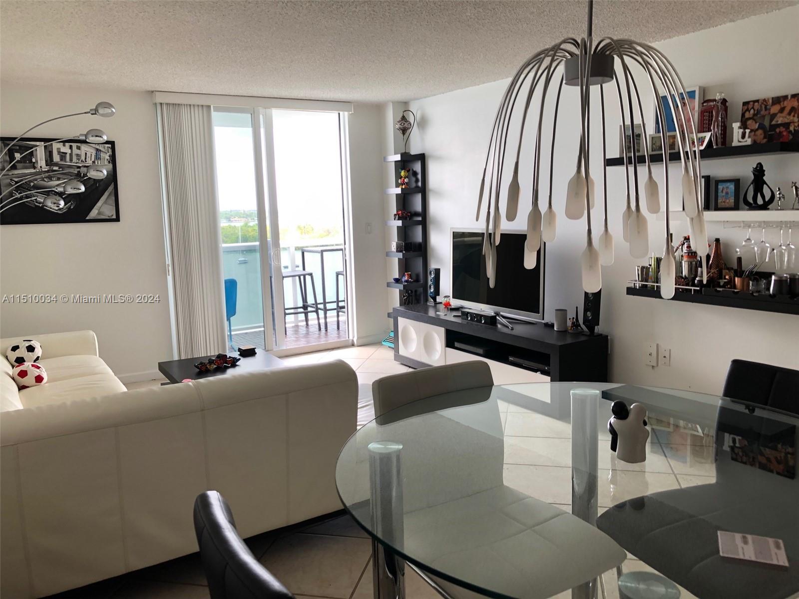 7928 West Dr 708, North Bay Village, Florida 33141, 1 Bedroom Bedrooms, ,1 BathroomBathrooms,Residentiallease,For Rent,7928 West Dr 708,A11510034