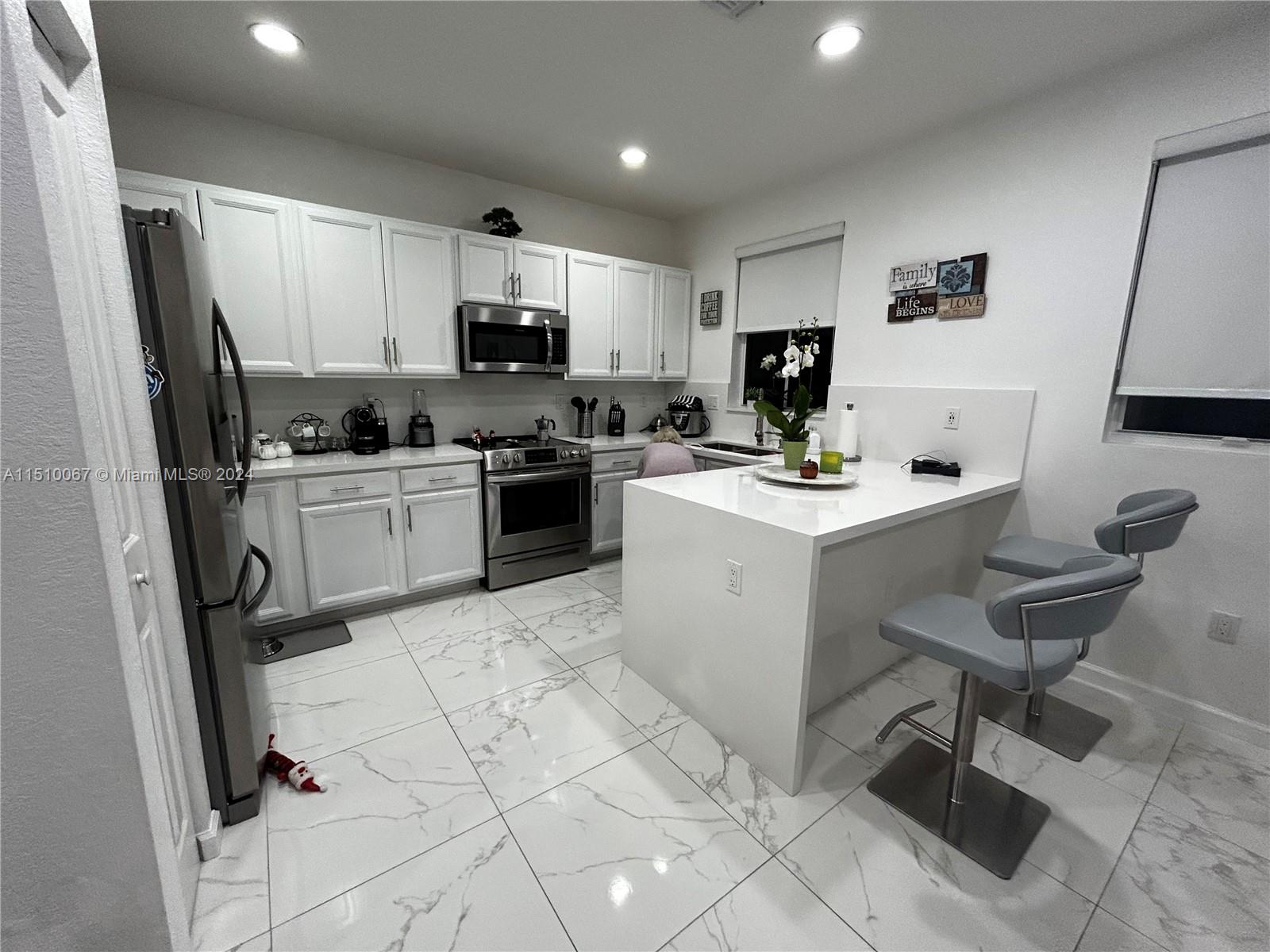 24487 SW 117th Ave, Homestead, Florida 33032, 4 Bedrooms Bedrooms, ,3 BathroomsBathrooms,Residential,For Sale,24487 SW 117th Ave,A11510067