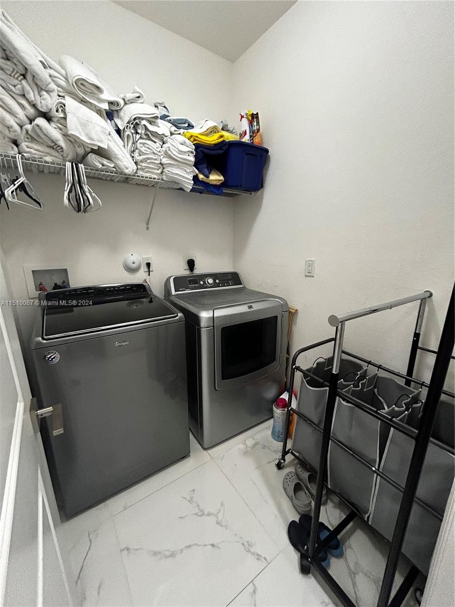 24487 SW 117th Ave, Homestead, Florida 33032, 4 Bedrooms Bedrooms, ,3 BathroomsBathrooms,Residential,For Sale,24487 SW 117th Ave,A11510067