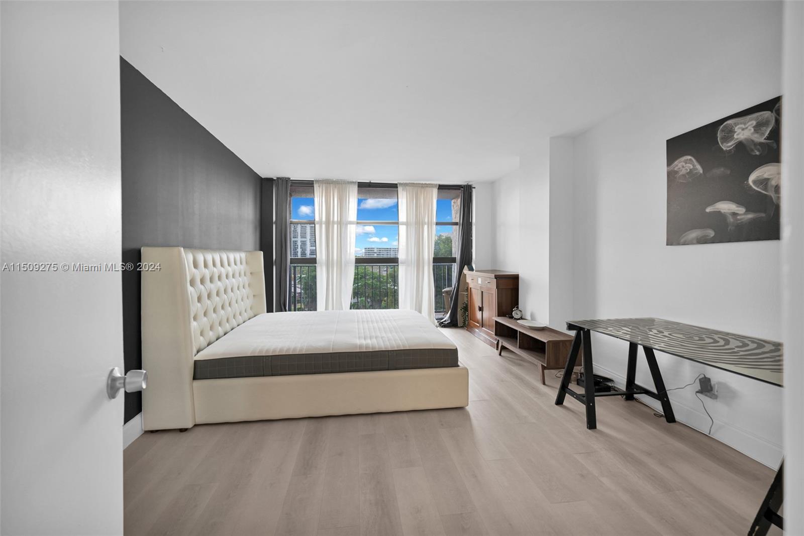 400 Leslie Dr 605, Hallandale Beach, Florida 33009, 1 Bedroom Bedrooms, ,1 BathroomBathrooms,Residential,For Sale,400 Leslie Dr 605,A11509275