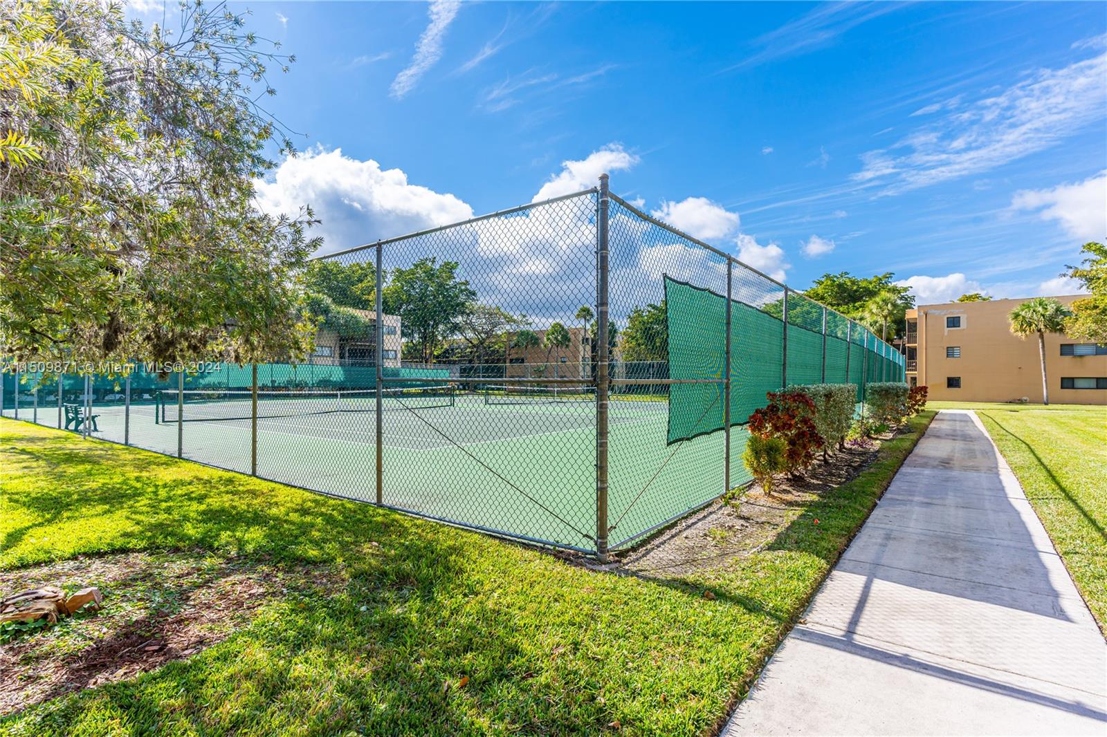 8415 107th Ave, Miami, FL, 33173 United States, 2 Bedrooms Bedrooms, ,2 BathroomsBathrooms,Residential,For Sale,107th Ave,A11509871