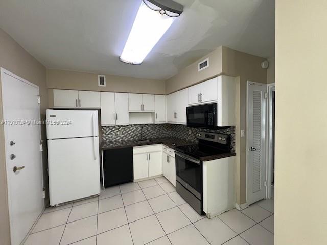 5700 Collins Ave 3D, Miami Beach, Florida 33140, 2 Bedrooms Bedrooms, ,2 BathroomsBathrooms,Residential,For Sale,5700 Collins Ave 3D,A11510124