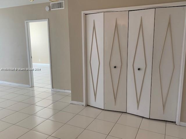 5700 Collins Ave 3D, Miami Beach, Florida 33140, 2 Bedrooms Bedrooms, ,2 BathroomsBathrooms,Residential,For Sale,5700 Collins Ave 3D,A11510124
