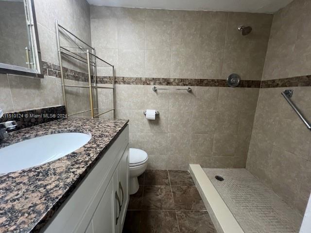 5700 Collins Ave 3D, Miami Beach, Florida 33140, 2 Bedrooms Bedrooms, ,2 BathroomsBathrooms,Residential,For Sale,5700 Collins Ave 3D,A11510124