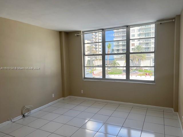 5700 Collins Ave 3D, Miami Beach, Florida 33140, 2 Bedrooms Bedrooms, ,2 BathroomsBathrooms,Residential,For Sale,5700 Collins Ave 3D,A11510124
