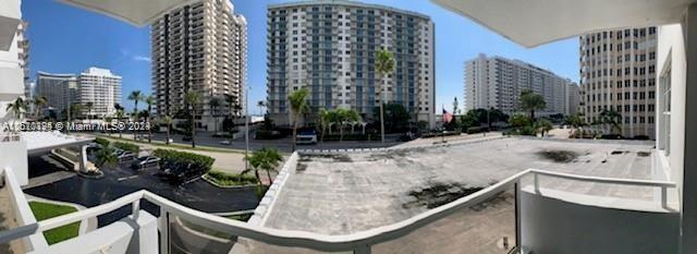 5700 Collins Ave 3D, Miami Beach, Florida 33140, 2 Bedrooms Bedrooms, ,2 BathroomsBathrooms,Residential,For Sale,5700 Collins Ave 3D,A11510124