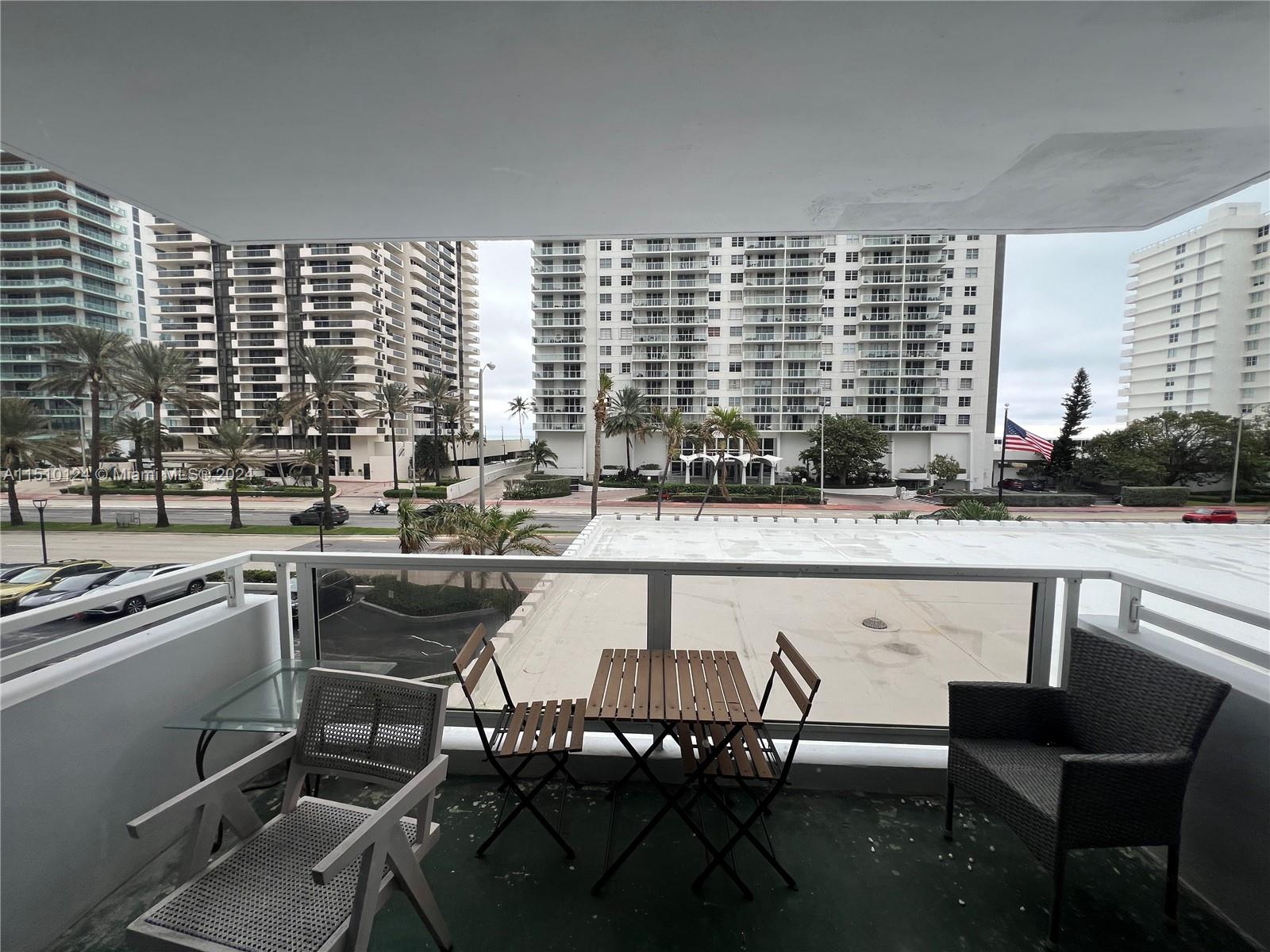 5700 Collins Ave 3D, Miami Beach, Florida 33140, 2 Bedrooms Bedrooms, ,2 BathroomsBathrooms,Residential,For Sale,5700 Collins Ave 3D,A11510124