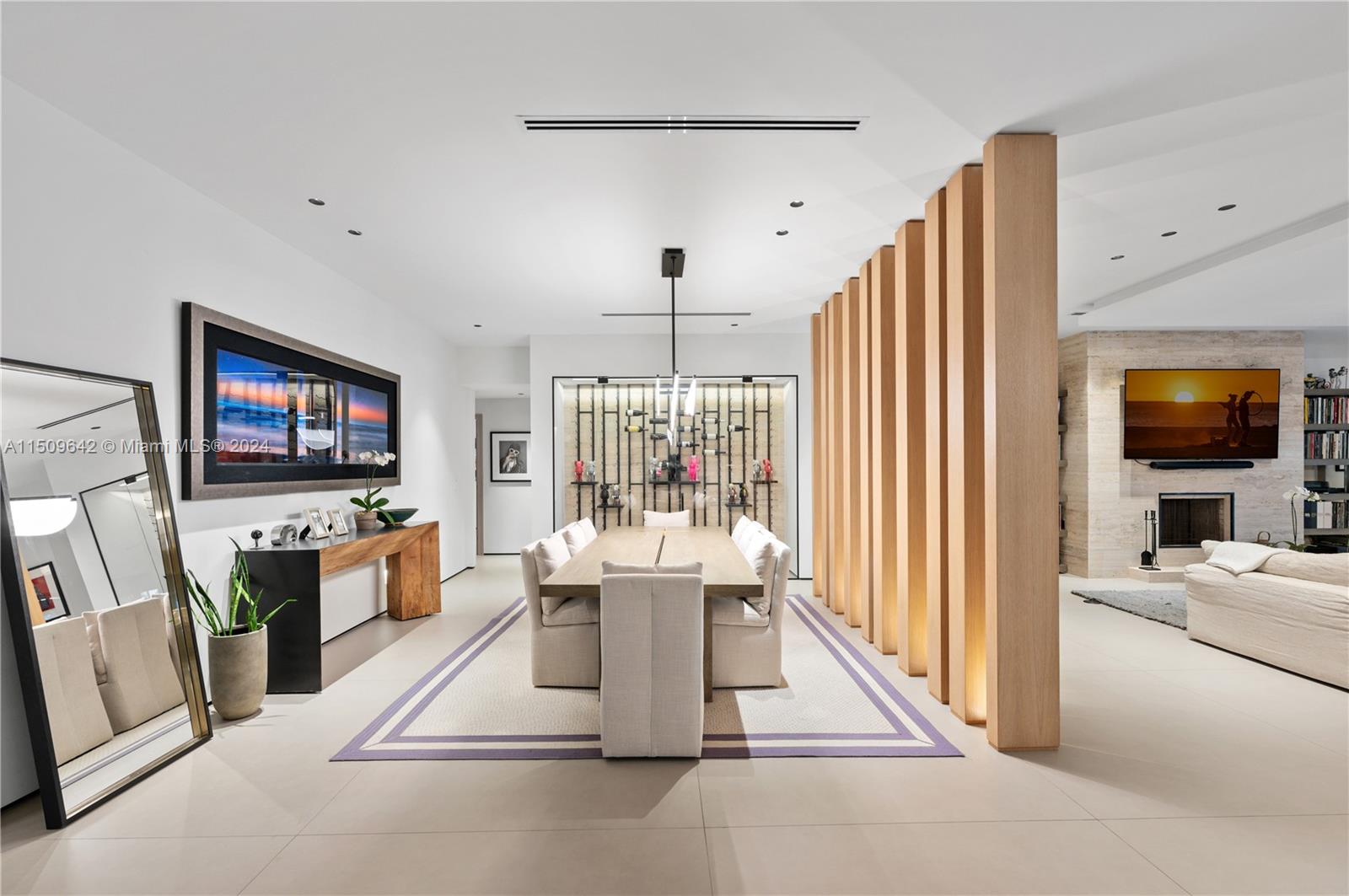 16020 Troon Cir, Miami Lakes, FL, 33014 United States, 5 Bedrooms Bedrooms, ,5 BathroomsBathrooms,Residential,For Sale,Troon Cir,A11509642