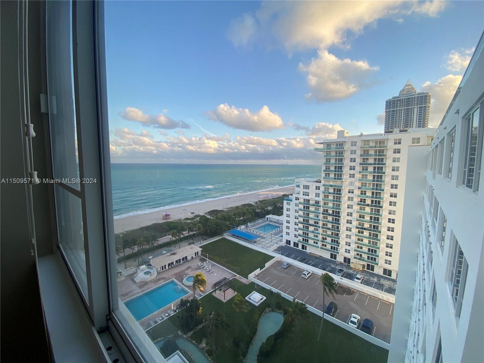 5005  Collins Ave #1516 For Sale A11509571, FL