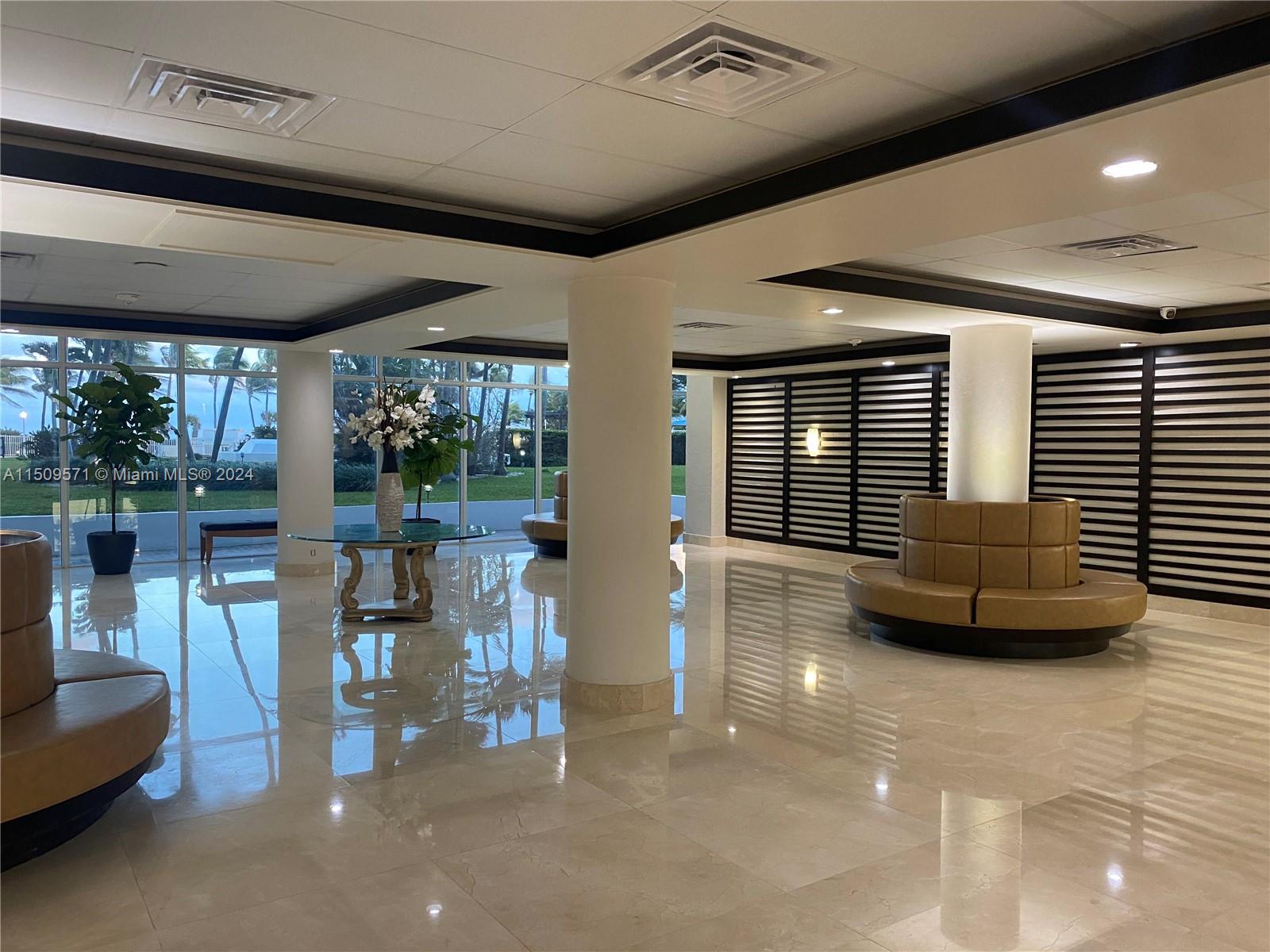 5005 Collins Ave 1516, Miami Beach, Florida 33140, 1 Bedroom Bedrooms, ,1 BathroomBathrooms,Residential,For Sale,5005 Collins Ave 1516,A11509571