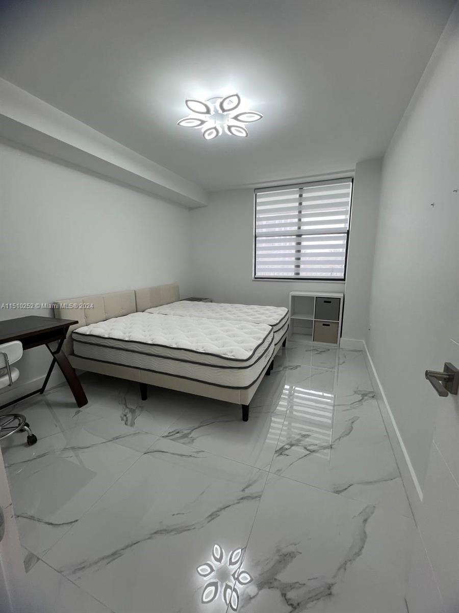 20100 W Country Club Dr 407, Aventura, Florida 33180, 2 Bedrooms Bedrooms, ,2 BathroomsBathrooms,Residential,For Sale,20100 W Country Club Dr 407,A11510252