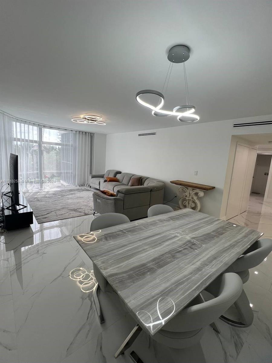 20100 W Country Club Dr 407, Aventura, Florida 33180, 2 Bedrooms Bedrooms, ,2 BathroomsBathrooms,Residential,For Sale,20100 W Country Club Dr 407,A11510252