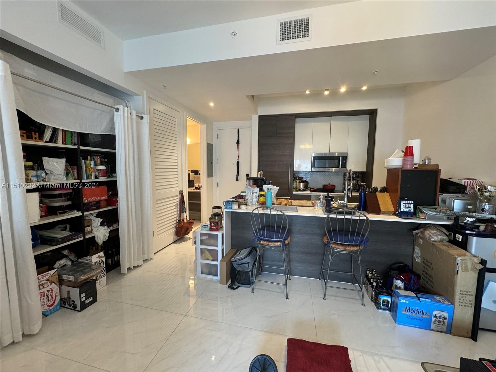301 Altara Ave UPH1003, Coral Gables, Florida 33146, 1 Bedroom Bedrooms, ,1 BathroomBathrooms,Residential,For Sale,301 Altara Ave UPH1003,A11510232