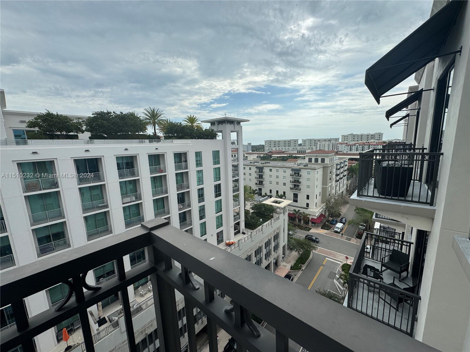 301 Altara Ave UPH1003, Coral Gables, Florida 33146, 1 Bedroom Bedrooms, ,1 BathroomBathrooms,Residential,For Sale,301 Altara Ave UPH1003,A11510232