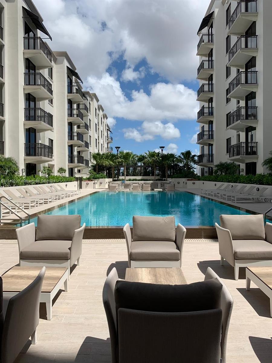 301 Altara Ave UPH1003, Coral Gables, Florida 33146, 1 Bedroom Bedrooms, ,1 BathroomBathrooms,Residential,For Sale,301 Altara Ave UPH1003,A11510232