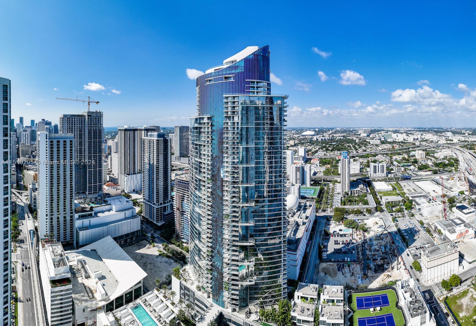 900 Biscayne Blvd, Miami, FL, 33132 United States, 4 Bedrooms Bedrooms, ,4 BathroomsBathrooms,Residential,For Sale,Biscayne Blvd,A11510295