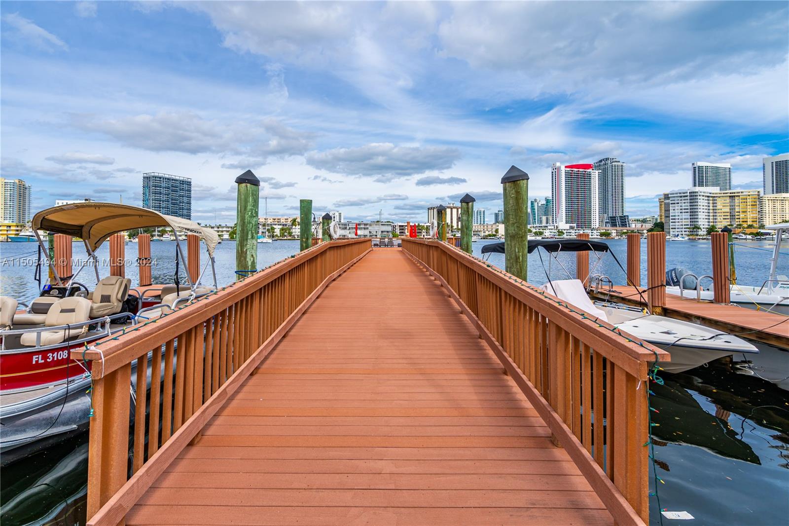 400 Golden Isles Dr 47, Hallandale Beach, Florida 33009, 2 Bedrooms Bedrooms, ,2 BathroomsBathrooms,Residential,For Sale,400 Golden Isles Dr 47,A11505494