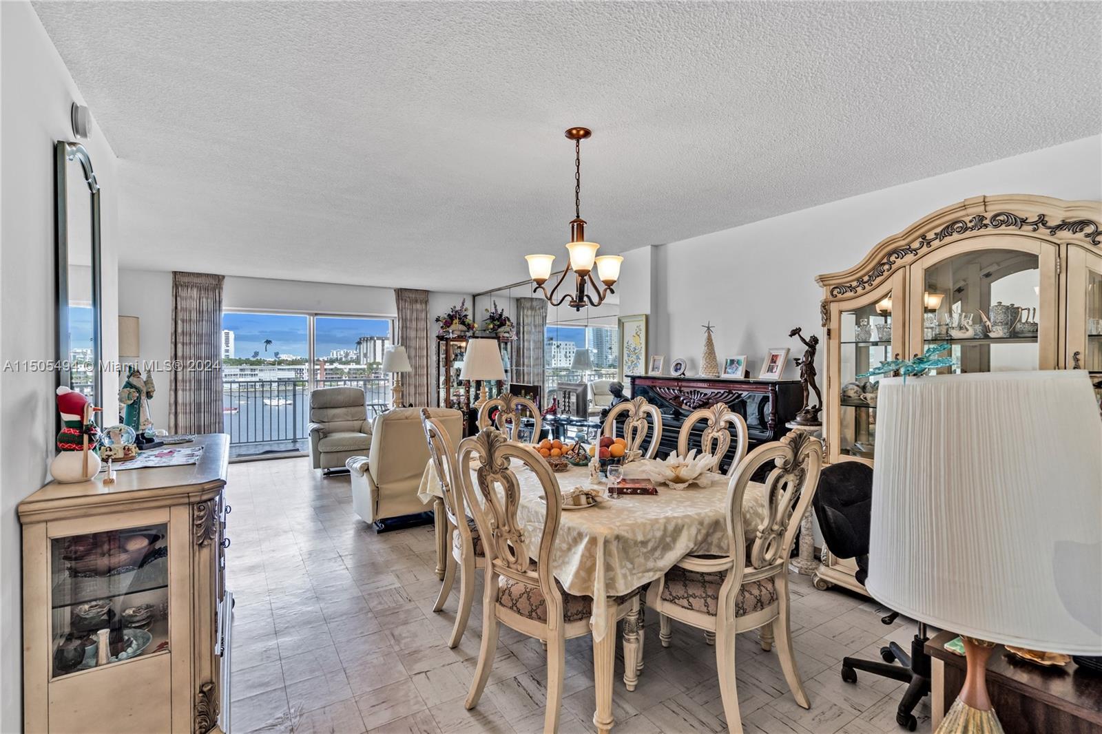 400 Golden Isles Dr 47, Hallandale Beach, Florida 33009, 2 Bedrooms Bedrooms, ,2 BathroomsBathrooms,Residential,For Sale,400 Golden Isles Dr 47,A11505494