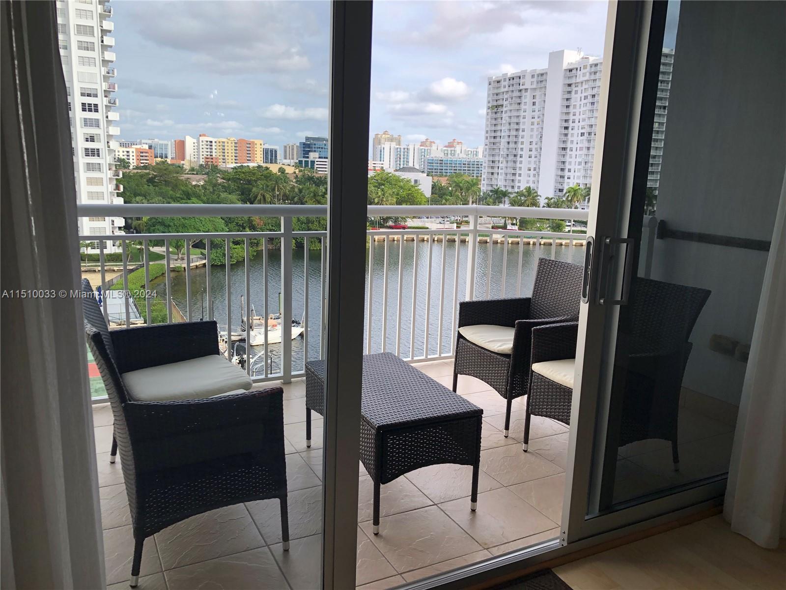 18081 Biscayne Blvd, Aventura, FL, 33160 United States, 2 Bedrooms Bedrooms, ,2 BathroomsBathrooms,Residential,For Sale,Biscayne Blvd,A11510033