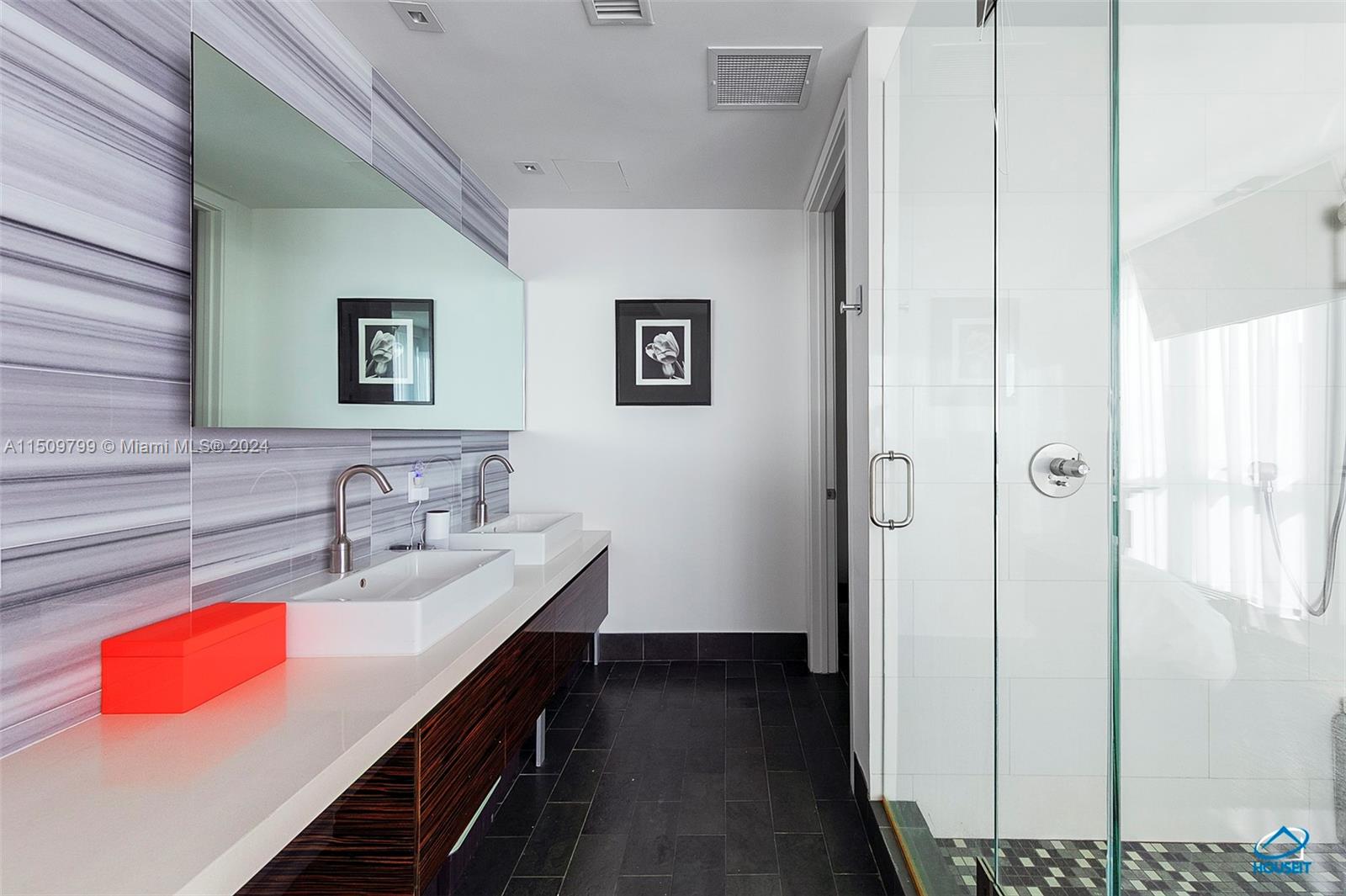 1100 Biscayne Blvd 1603, Miami, Florida 33132, 2 Bedrooms Bedrooms, ,2 BathroomsBathrooms,Residential,For Sale,1100 Biscayne Blvd 1603,A11509799