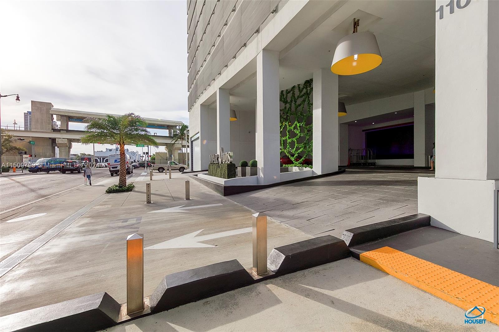 1100 Biscayne Blvd 1603, Miami, Florida 33132, 2 Bedrooms Bedrooms, ,2 BathroomsBathrooms,Residential,For Sale,1100 Biscayne Blvd 1603,A11509799