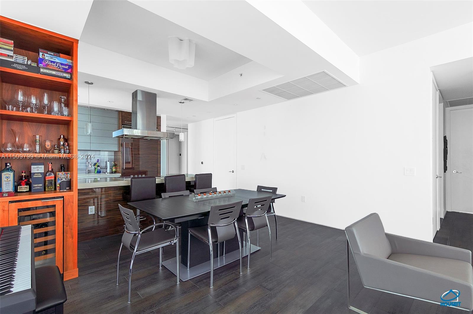 1100 Biscayne Blvd 1603, Miami, Florida 33132, 2 Bedrooms Bedrooms, ,2 BathroomsBathrooms,Residential,For Sale,1100 Biscayne Blvd 1603,A11509799