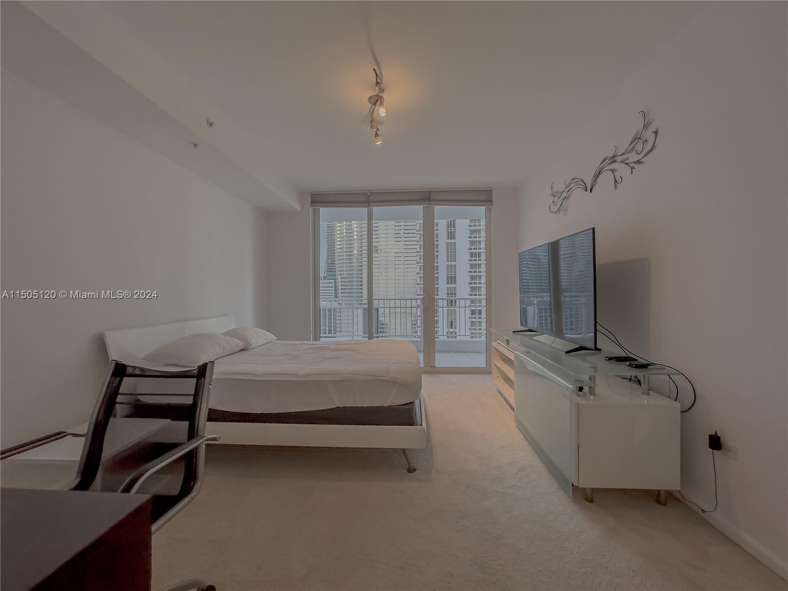 801 Brickell Key Blvd 2104, Miami, Florida 33131, 3 Bedrooms Bedrooms, ,3 BathroomsBathrooms,Residentiallease,For Rent,801 Brickell Key Blvd 2104,A11505120