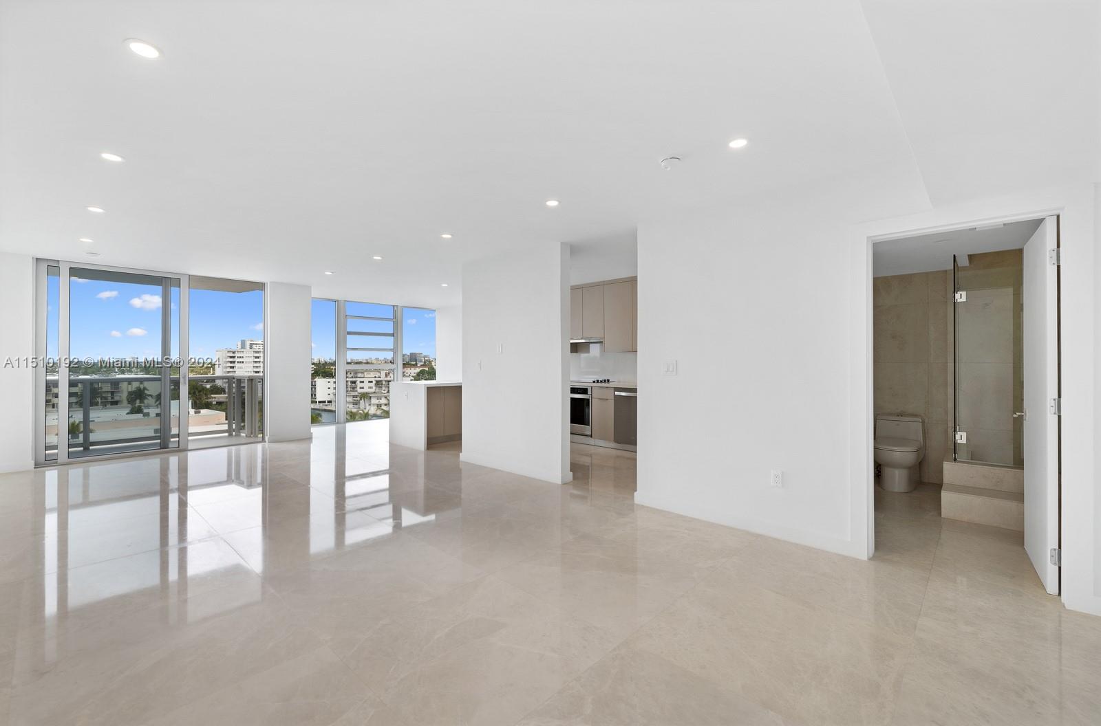 900 Bay Dr 605, Miami Beach, Florida 33141, 1 Bedroom Bedrooms, ,2 BathroomsBathrooms,Residential,For Sale,900 Bay Dr 605,A11510192