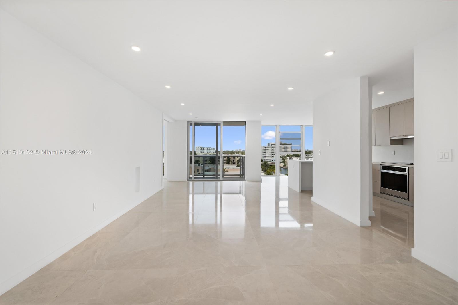 900 Bay Dr 605, Miami Beach, Florida 33141, 1 Bedroom Bedrooms, ,2 BathroomsBathrooms,Residential,For Sale,900 Bay Dr 605,A11510192