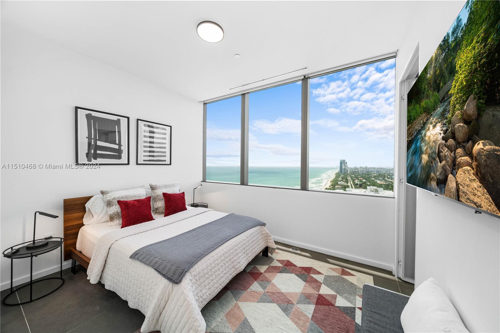 2000 Ocean Dr, Hallandale Beach, FL, 33009 United States, 4 Bedrooms Bedrooms, ,3 BathroomsBathrooms,Residential,For Sale,Ocean Dr,A11510468